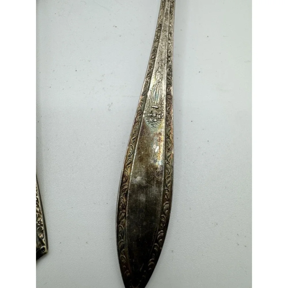 Vintage Puritan Silver Co Silver Seal Plated Spoons Set of 3 Soup Sugar Shell